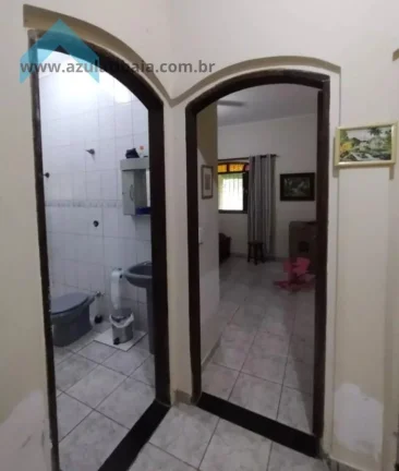 Imagem Chácara com casa e área gourmet à venda em Atibaia