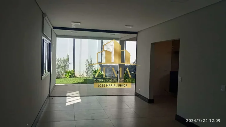 Imagem Sobrado com 217m2, 250 terreno, Condomínio, 03 Sts, Planejados, Ar Cond.