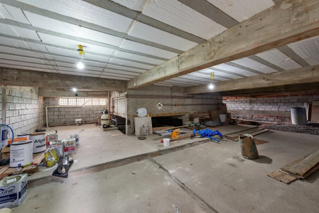 Imagem Casa em condomínio na granja viana com 4 suítes, espaço gourmet c/churrasqueira , 6 vagas, despensa, área para funcionário, piscina privativa