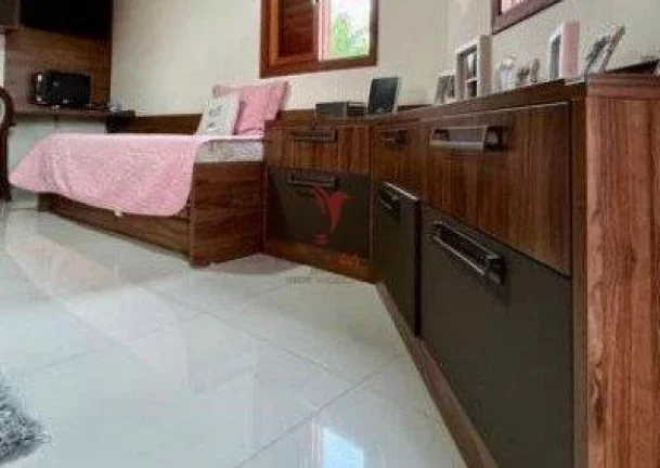 Imagem ...lt;br...gt;Casa alto padr...atilde;o no Bairro Portal das Colinas em Guaratinguet...aacute;. Esse...