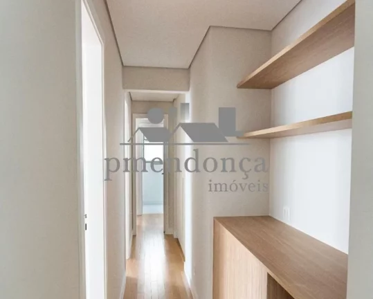 Imagem Apartamento reformado em Higienópolis com 3 suítes e 3 vagas, 236m²