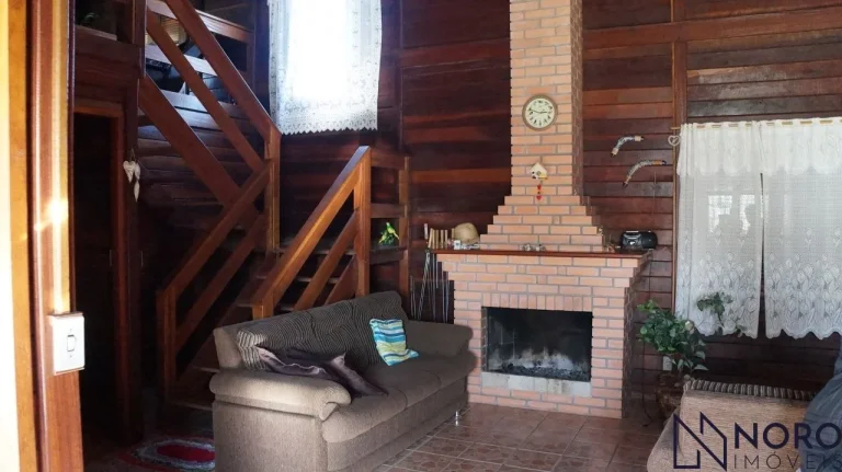 Imagem Lindíssima chácara, 2,1ha, acesso asfaltado, com sede, cocheiras, horta, pomar,