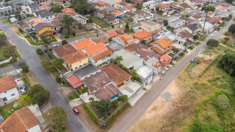 Imagem Terreno de esquina em Santa Felicidade