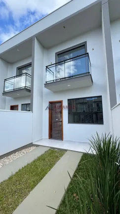 Sobrado à venda no bairro Areias - Tijucas/SC
