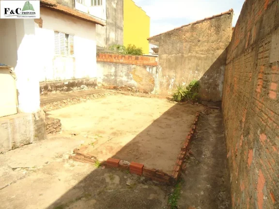 Imagem Terreno para Venda em Limeira, Vila Queiroz, 1 dormitório, 1 banheiro, 1 vaga