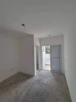 Imagem Sobrado Novo sendo 3 Suítes, 4 Vagas - Jardim das Flores - Osasco
