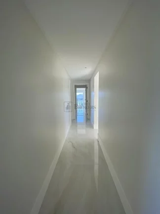Imagem Apartamento FRENTE MAR com 5 suítes à venda em Balneário Camboriú/SC