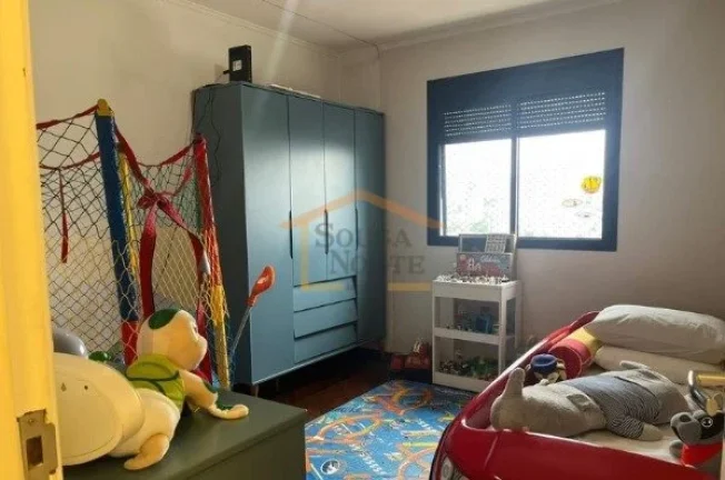Imagem Apartamento com 143 m² de área útil, amplo e bem distribuído, composto por 4 dormitórios grande...