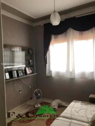 Imagem Sobrado para Venda em Limeira, Jardim Residencial Guimarães, 3 dormitórios, 1 banheiro, 1 vaga