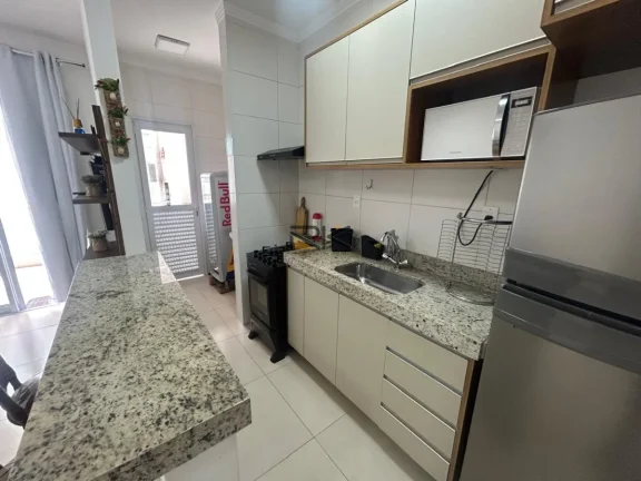 Imagem APARTAMENTO PRAIA GRANDE COM 2 DORMITÓRIOS SENDO 1 SUÍTE,SALA DE ESTAR E COZINHA