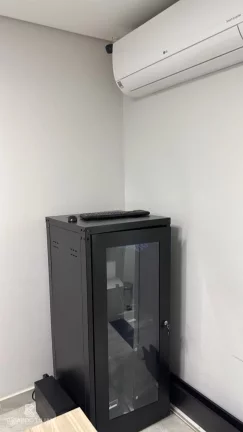 Imagem A VENDA!!! Sala Comercial com 77m@ e uma vaga no centro de Guarulhos