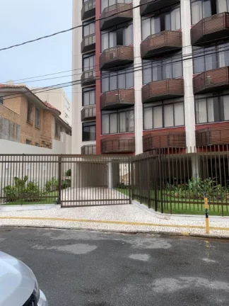 Imagem A 5ª Avenida Selecionou esse espaçoso 4/4, suite, lavabo, 225,48m2 de área privativa com 02 vagas soltas no melhor da Barra: por apenas R$1.200.000,00