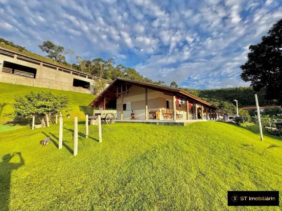 Imagem Lindo Sítio à venda com 91.000m² e 5 Lagos em Nazaré Paulista - 75km de SP!