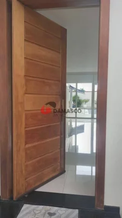 Imagem Sobrado à venda 3 Quartos, 3 Suites, 6 Vagas, Cerâmica, São Caetano do Sul - SP