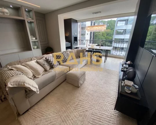 Apartamento Mobiliado em ótima região Esse lindo apartamento está localizado no Bairro Atiradores...