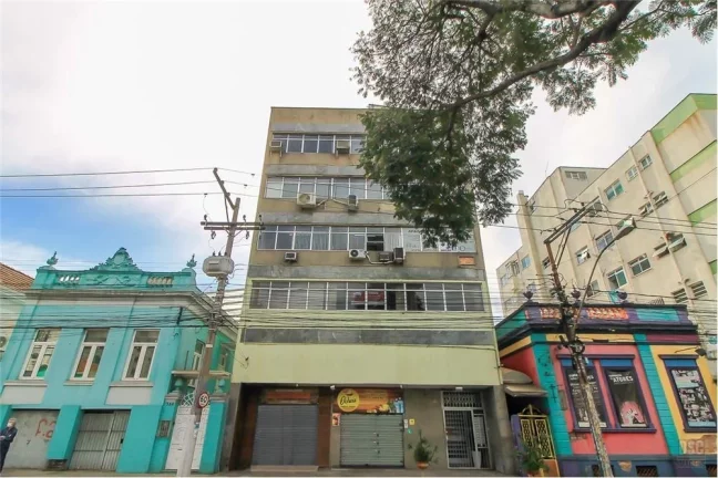 Foto do imóvel Sala Comercial à Venda, 39 m² em Floresta - Porto Alegre