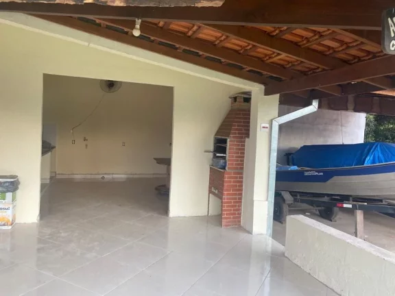 Imagem Rancho no Condomínio Pontal do Lago em Delfinópolis (MG)