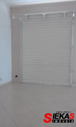 Imagem Salão para locação em São Paulo-SP, bairro Chácara Cruzeiro do Sul: 1 sala, 2 banheiros, 125m² de área!
