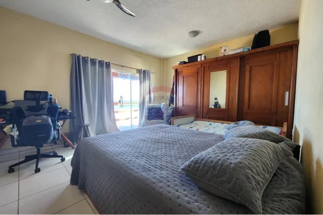 Imagem Casa 4 quartos, 4 suítes, 283 m de areá útil, pé na areia