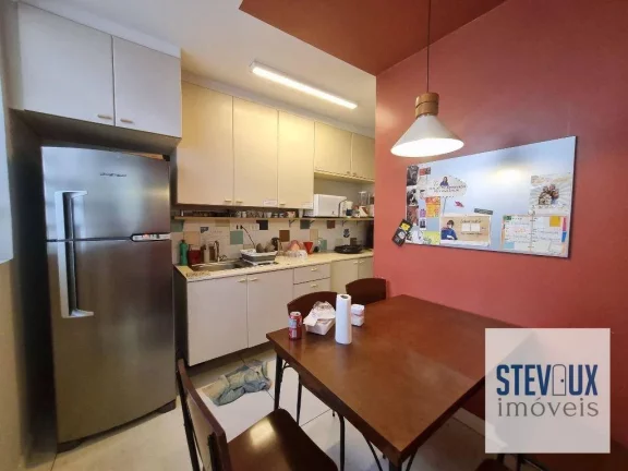 Imagem Casa multipavimentos à venda, bem localizada, próxima ao Hospital Santa Cruz e 10 minutos do metrô