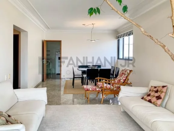 Imagem Locação em Condomínio de Alto Padrão em Indianópolis, São Paulo-SP: 3 Quartos, 1 Suíte, 2 Salas, 3 Banheiros, 4 Vagas, 154m².