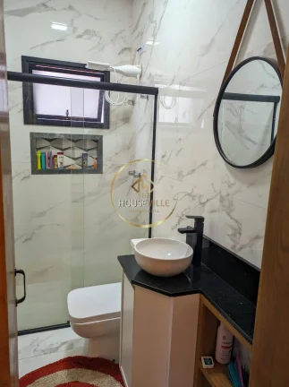 Imagem Casa térrea, 3 Dormitórios (3 suítes), 4 vagas, 300m², Condomínio Malibu.