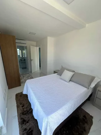 Imagem Apartamento mobiliado com 2 dormitórios sendo 1 suíte e 2 vagas de garagem – Bombinhas/SC