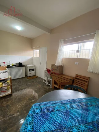 Imagem Linda casa de praia em Peruíbe - 2 dorms - 500 metros da praia.