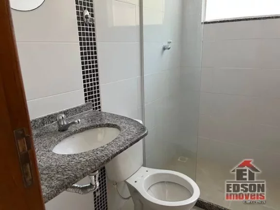 Imagem Casa de 2 Quartos, 1 Suíte em Itaipuaçu