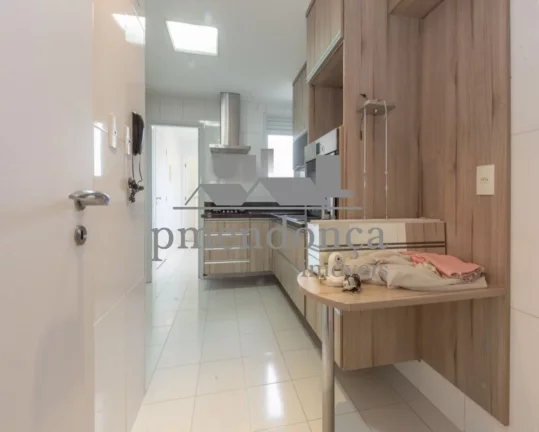 Imagem Apartamento venda em Perdizes com varanda gourmet, 3 quartos e 4 vagas, 110m2