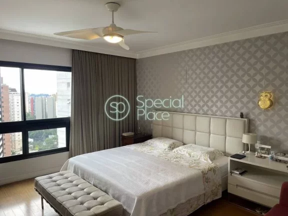 Imagem Este lindo e amplo imóvel conta com 3 quartos, sendo 3 suítes, 5 banheiros e 4 vagas de garagem de...