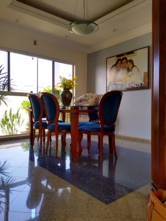 Imagem Casa de Alto Padrão em Condomínio Fechado Segurança e Conforto para Sua Família!