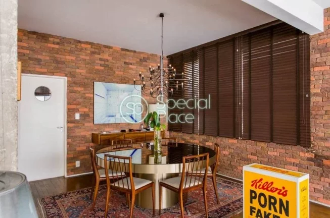 Imagem Excelente apartamento com 208m² no Jardim América. Amplo e ensolarado living com varanda, 03 dormi...