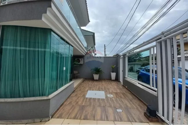 Imagem Casa com 3 quartos com 250m² a venda em Vila Valqueire - RIO DE JANEIRO