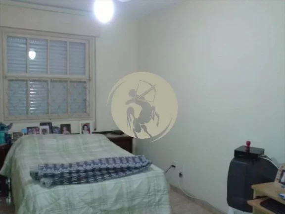 Imagem PREDIO DE 3 ANDARES 1 ANDAR , REFORMADO COM GARAGEM DEMARCADA