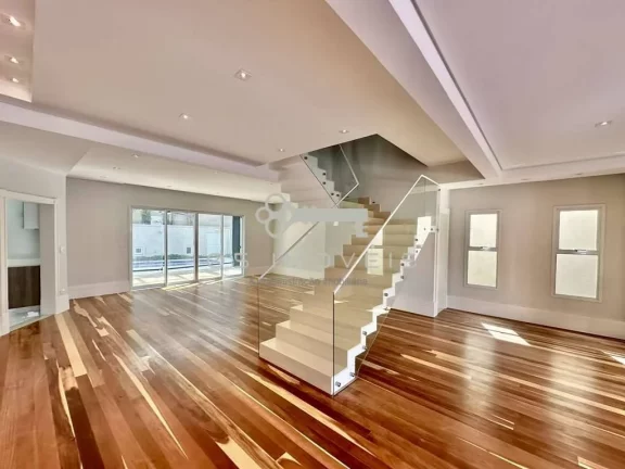 Imagem Casa Neoclássica Granja Viana: 4suítes, piscina, gourmet! Cond São Paulo II