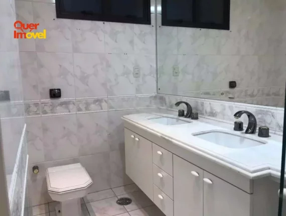 Imagem Imperdível! Apartamento de 4 quartos no Centro de Ribeirão Preto-SP com 2 suítes e 133,00 m². Agende sua visita agora! Quer Imóvel Negócios Imobiliários!