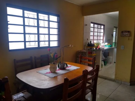 Imagem Casa com 5 dormitórios à venda, 250 m² por R$ 1.300.000,00 - Jardim Santa Helena - Suzano/SP