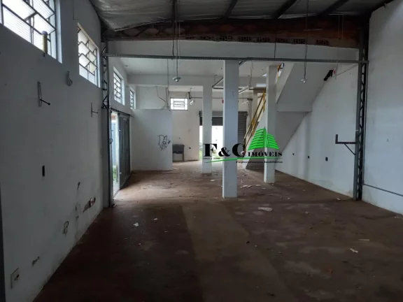 Imagem Casa Comercial para Venda em Limeira, JARDIM LAGO AZUL, 2 dormitórios, 2 banheiros, 2 vagas