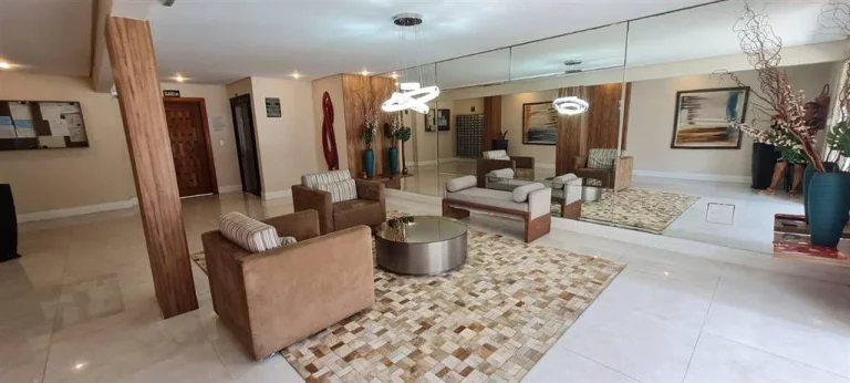 Imagem Apartamento à Venda em Guilhermina, Praia Grande - SP