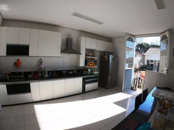 Imagem Casa com 4 dormitórios à venda, 330 m² por R$ 1.750.000 - Recanto da Lagoa - Lagoa Santa/MG