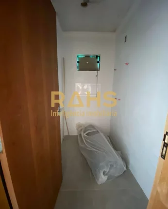 Imagem Ótimo sobrado geminado de esquina em fase final de acabamentos, localizado no bairro Aventureiro em...