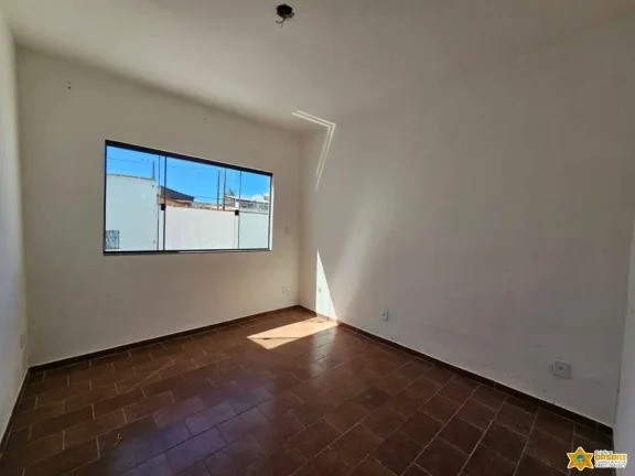 Imagem VENDE SE EXCELENTE CASA NO PEREQUE AÇU