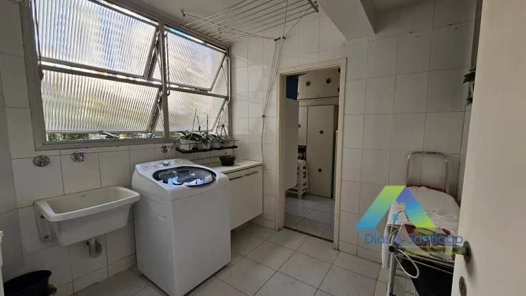 Imagem Apartamento alto padrão com 135m² em localização privilegiada na Estação de Metrô Moema/Zsul com 3 dormitórios, 1 suíte.