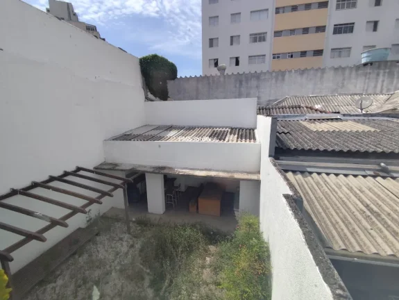 Imagem Locação de Prédio Comercial no Alto da Lapa: 12 Salas, 4 Banheiros, 3 Vagas de Garagem, 300m² de Área