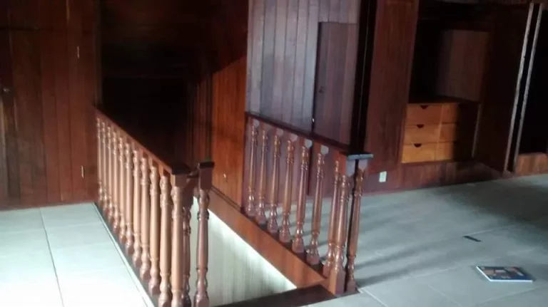 Imagem LINDA CASA COM 4 QUARTOS, QUINTAL GRANDE A VENDA - NOVA FRIBURGO.