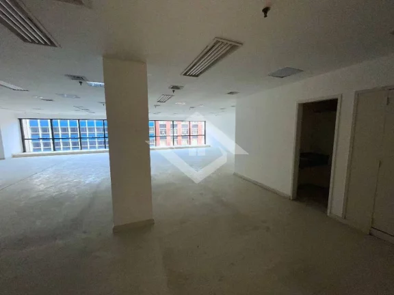 Imagem Andar Corporativo 500m² na Principal Via do Centro com Ar Central