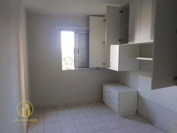 Imagem Apartamento à venda, 69 m², com 2 dormitórios e 1 vaga. Jardim Marilu / Taipas