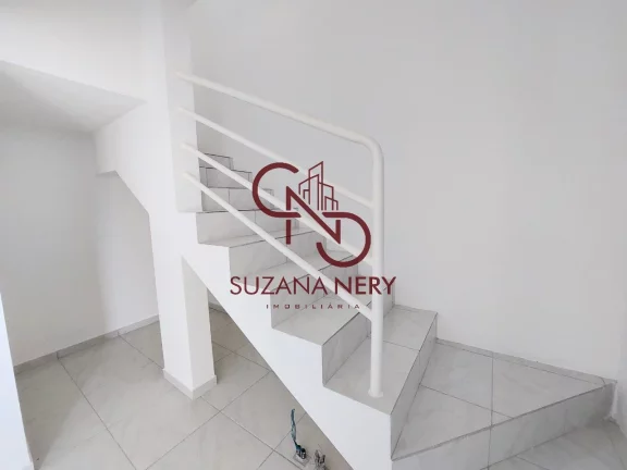 Imagem CASA DUPLEX EM CONDOMÍNIO FECHADO