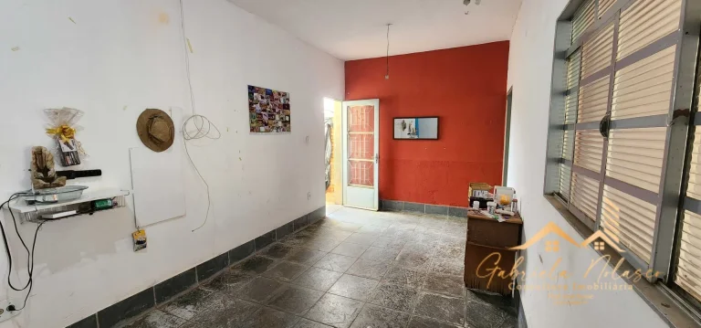 Imagem Casa Padrão no centro de Mogi Mirim